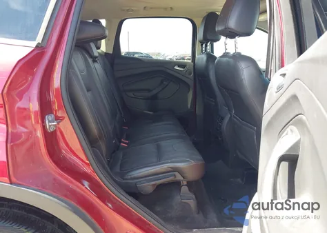 2013 Ford Escape Titanium z USA, uszkodzony, nr VIN 1FMCU0J93DUB57451